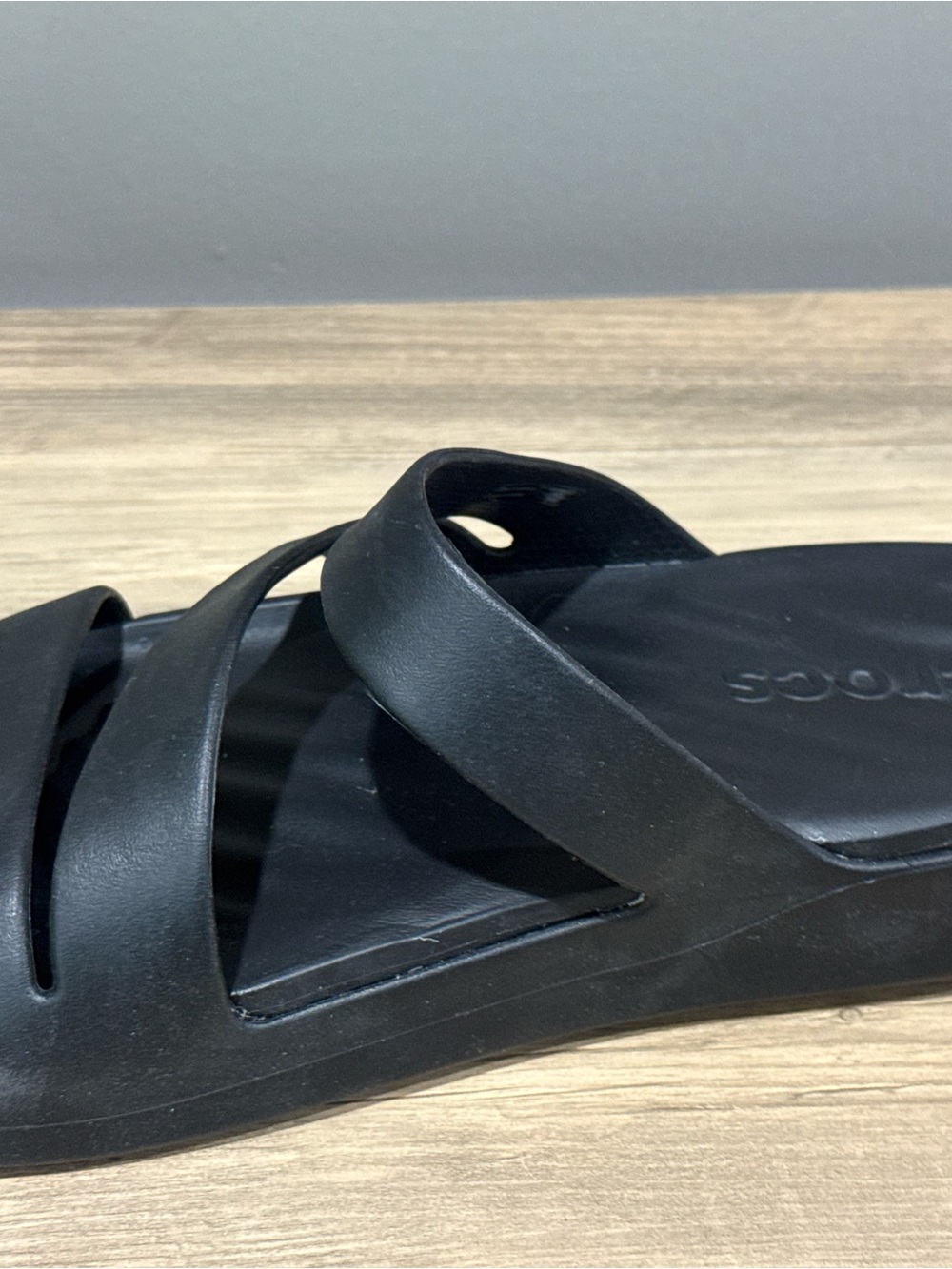 NIB CROCS Getaway Strappy Slide Sandals, 8W - Picture 5 of 7